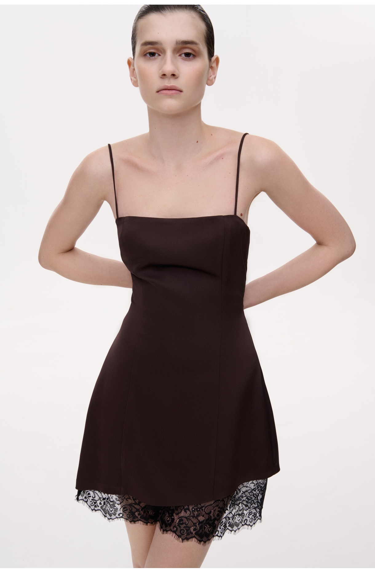 СУКНЯ МІНІ НА ТОНКИХ БРЕТЕЛЯХ З МЕРЕЖИВОМ 1247 зображення 2