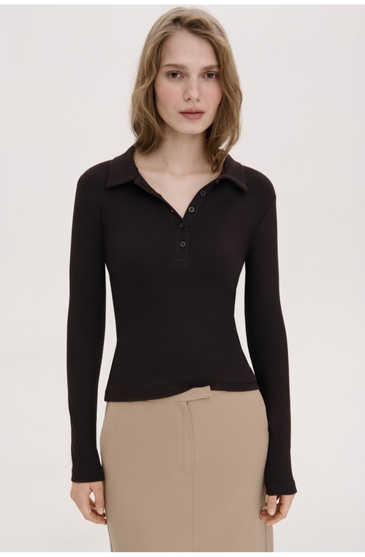 МІНІМАЛІСТИЧНИЙ ЛОНГСЛІВ-ПОЛО ОБТИСЛОГО  КРОЮ 1212-2 зображення 10