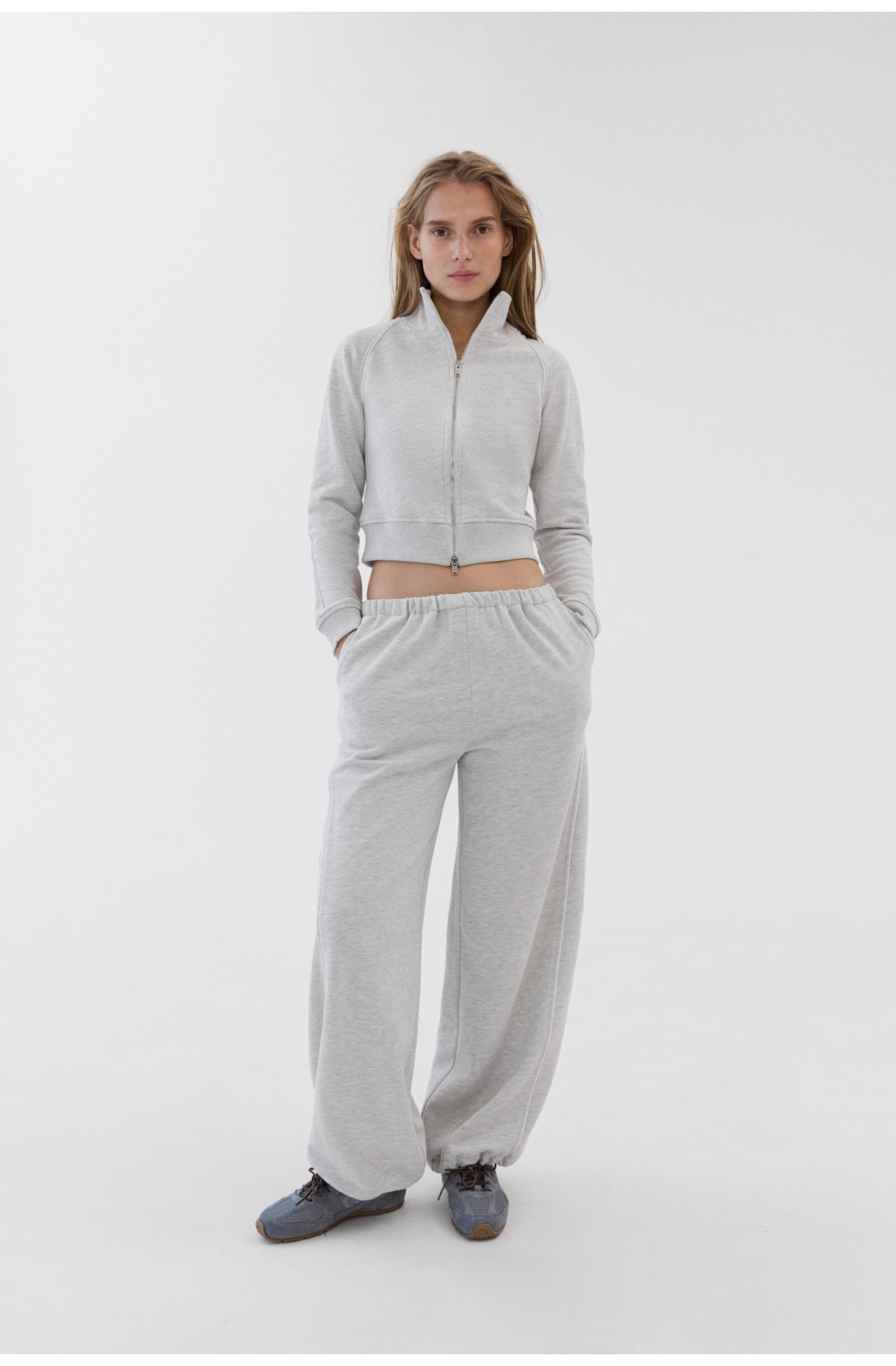 ТРИКОТАЖНИЙ КОСТЮМ З УКРОЧЕНОЮ КОФТОЮ НА БЛИСКАВЦІ 1317\30-1 зображення 38