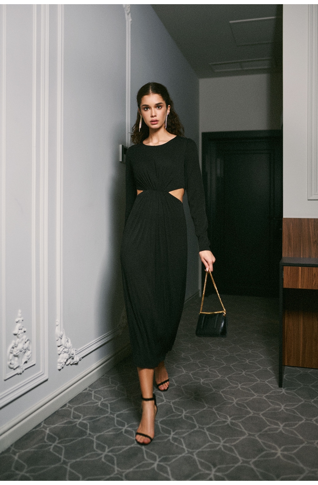 ТРИКОТАЖНА СУКНЯ МІДІ 699 зображення 10