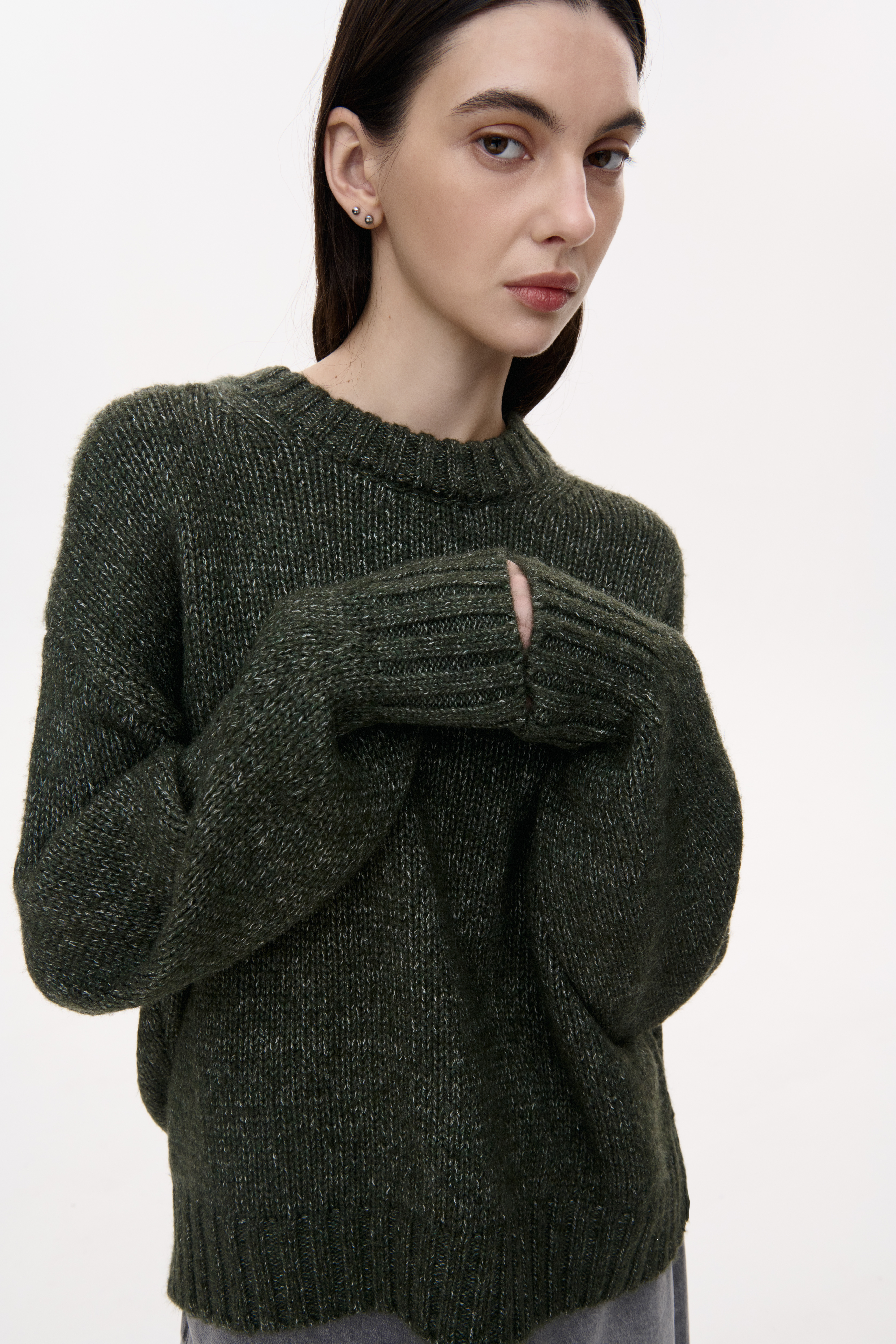 ОВЕРСАЙЗ СВЕТР ЗІ СПУЩЕНОЮ ЛІНІЄЮ ПЛЕЧА 4700 зображення 1