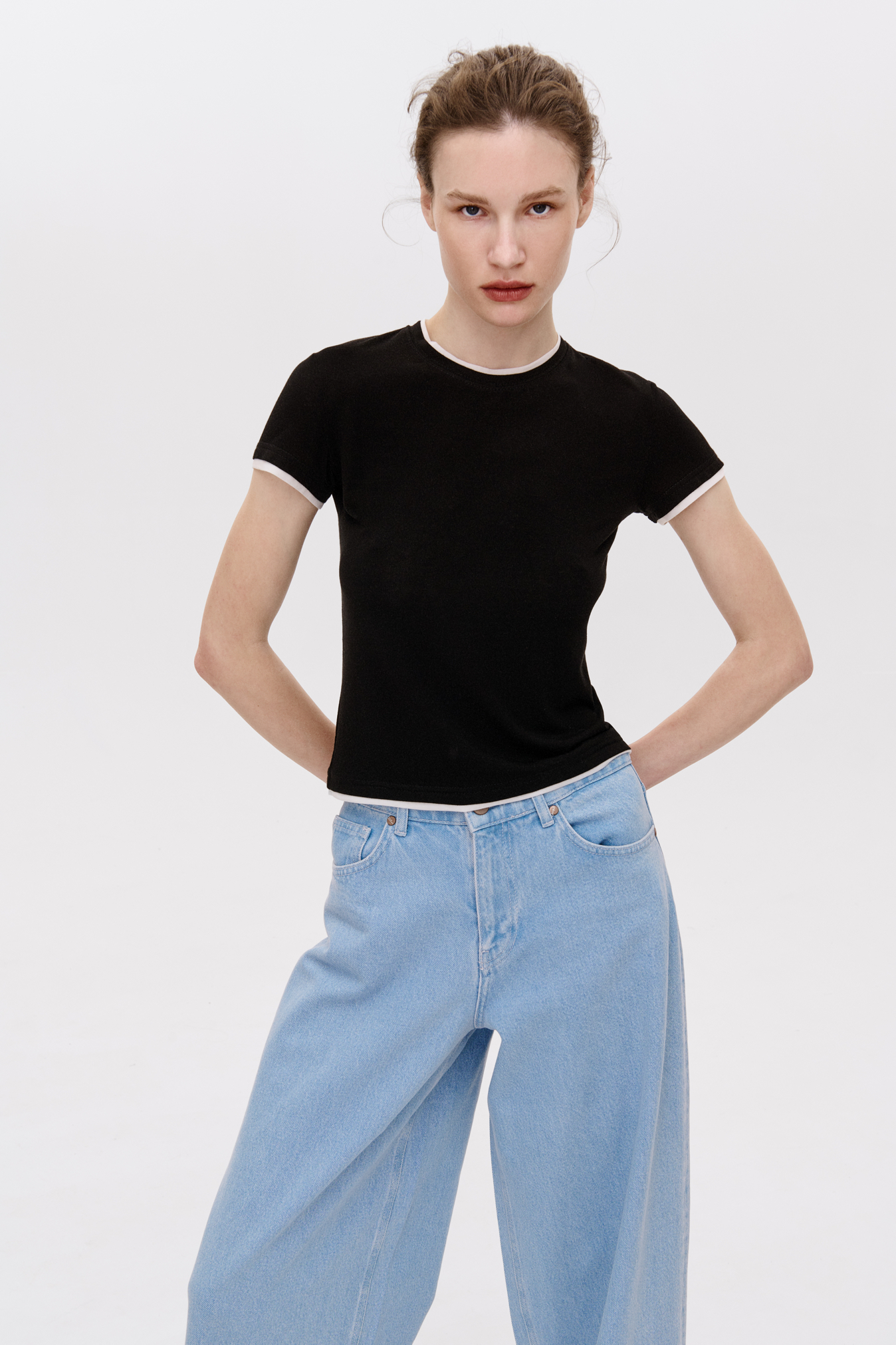 ФУТБОЛКА З АКЦЕНТНИМИ ВСТАВКАМИ З TENCEL 1176\27-3 зображення