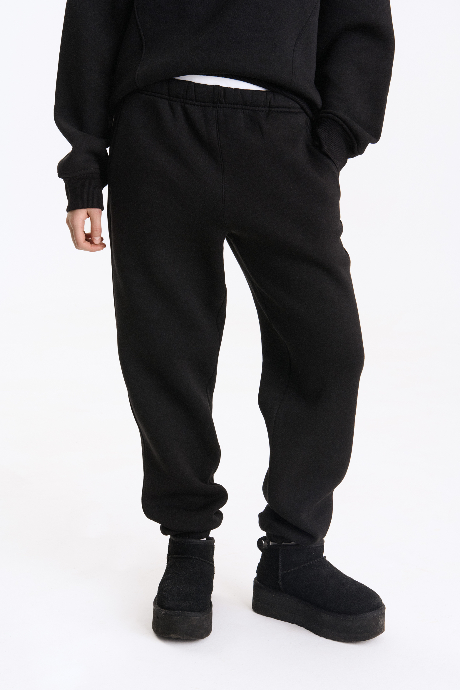 ТРИКОТАЖНИЙ КОСТЮМ НА ФЛІСОВІЙ ОСНОВІ 1025\320 зображення 3