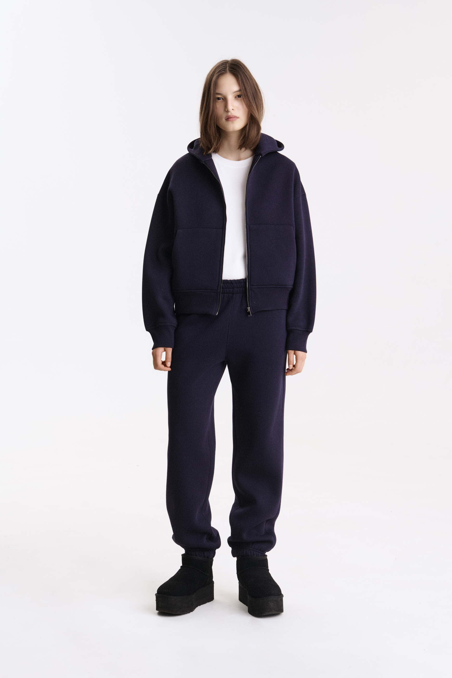 ТРИКОТАЖНИЙ КОСТЮМ НА УТЕПЛЕНІЙ ФЛІСОВІЙ ОСНОВІ 1130-2\29-1 зображення 1