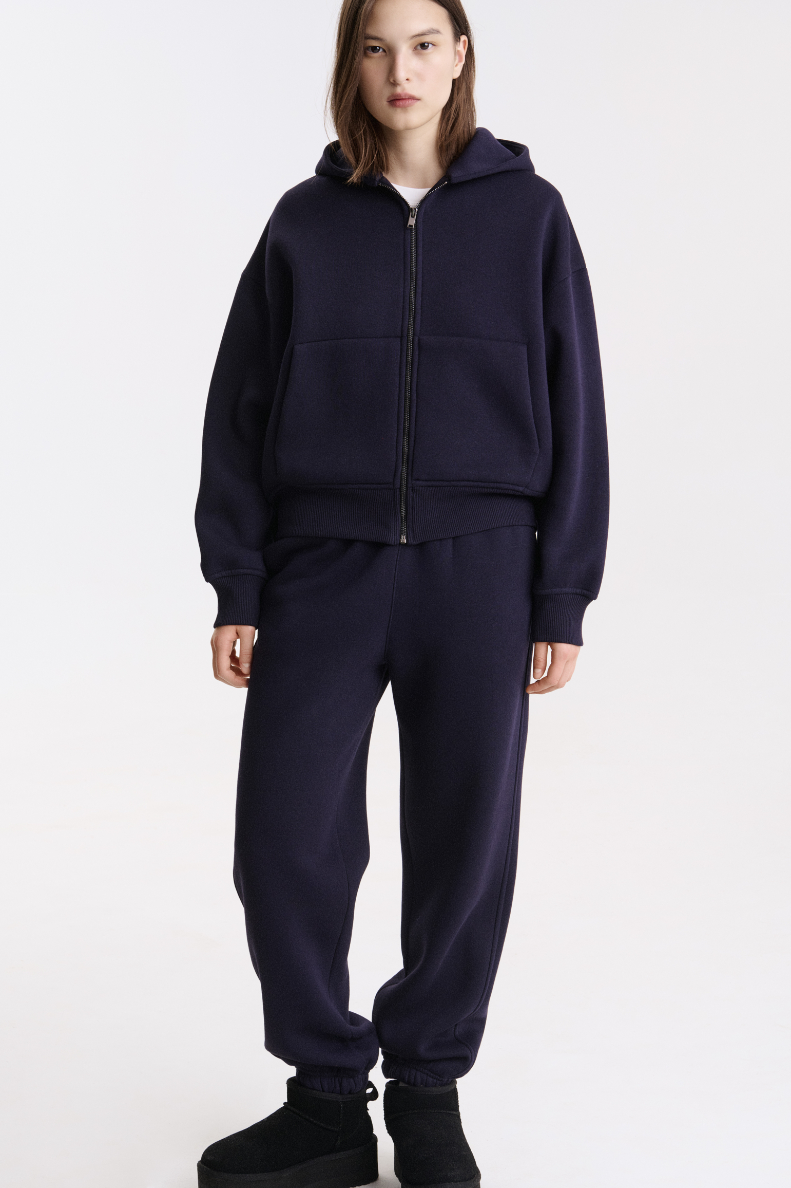 ТРИКОТАЖНИЙ КОСТЮМ НА УТЕПЛЕНІЙ ФЛІСОВІЙ ОСНОВІ 1130-2\29-1 зображення 2